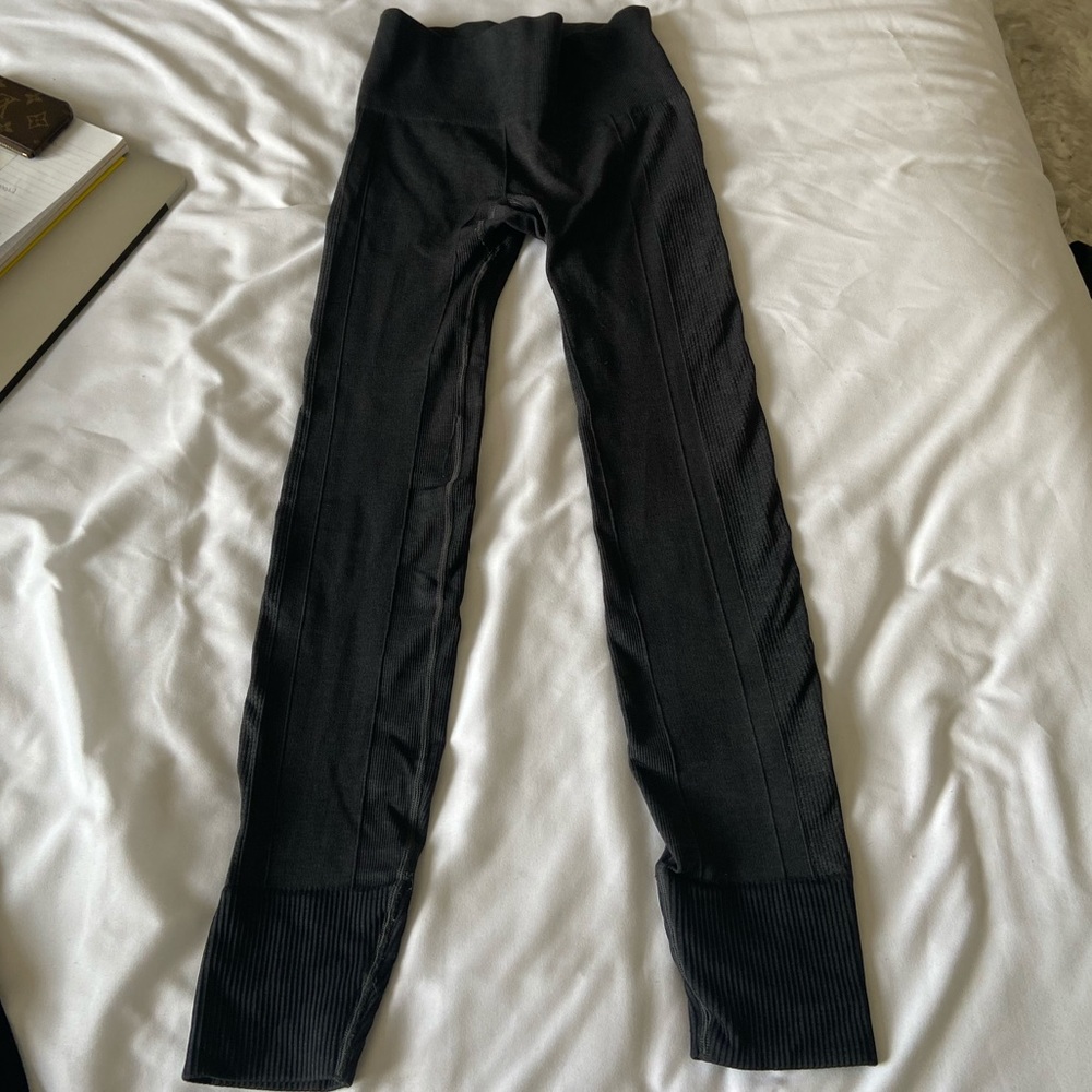 Lulu seamless leggings (original version)